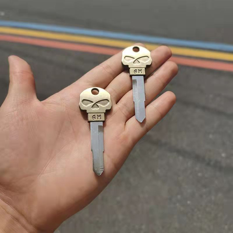 1 tk pealuu mootorratta lõikamata messingist tera tühi võtme embrüo, mis sobib Honda mootorrattale