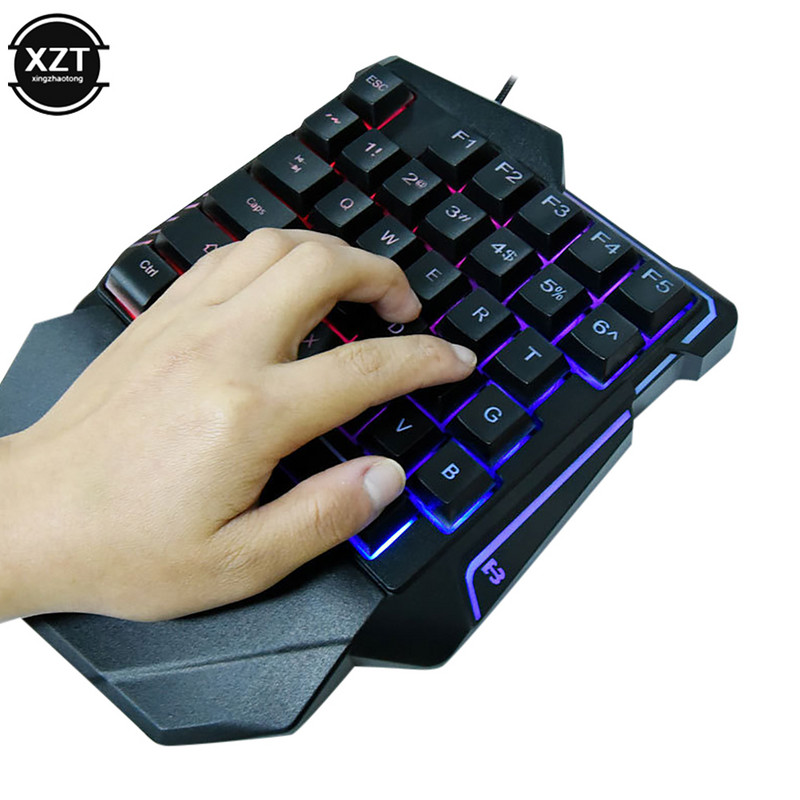 Tastatură de joc cu fir USB G7 cu iluminare de fundal LED color 35 de taste Cotieră lată Tastatură cu o mână Tastatură de joc mecanică RGB