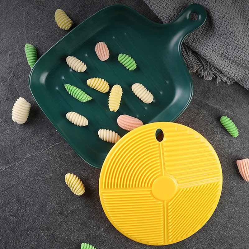 Daugiafunkcis geltonas kepimo įrankis makaronų kepimo lenta buičiai, 1 vnt. virtuvės reikmenys „pasidaryk pats“ formos makaronų lentos