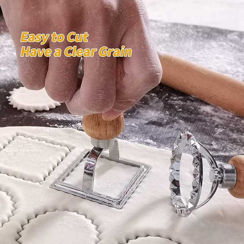 AT69 - Ravioli makaronų pjaustytuvų rinkinys, Ravioli antspaudų gaminimo mašina su medine rankena, skirta ravioliams, makaronams, koldūnams lazanija, pierogi