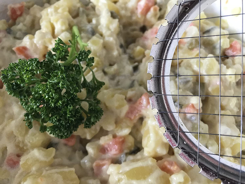 Nauja nerūdijančio plieno virtų kiaušinių pjaustyklė daugiafunkcė rankinė bulvių pjaustyklė braškių vaisių pjaustyklė virtuvės tiekimo kiaušinių įrankiai