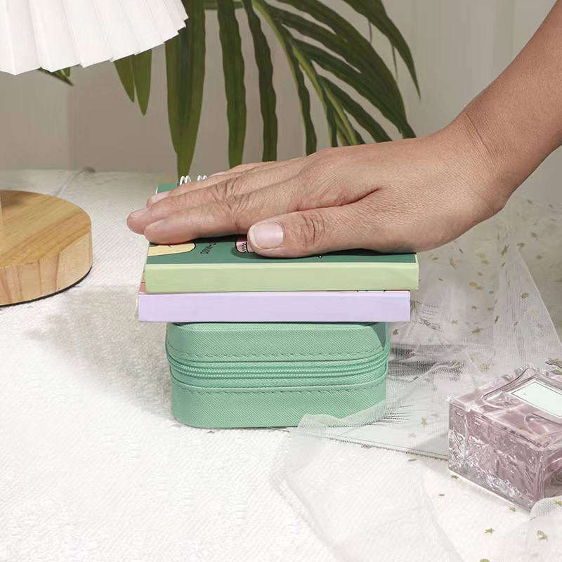 Kaasaskantav ehete hoiukarp Reisi ehete ümbris PU hoiustamiskõrvarõngad kaelakee sõrmus ehete korraldaja kuva ilma eheteta