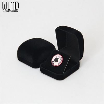 Érmek Emlékérmék Pinek Érdemjelvény Vitrin Ékszer Ajándék Tárolódobozok Fekete bársony hordtáska Éremdoboz