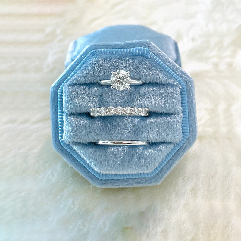 Οκτάγωνο τετράγωνο βελούδινο κοσμηματοπωλείο με αποσπώμενο καπάκι Κουτί δαχτυλιδιών 3 διαμερισμάτων για τη γαμήλια τελετή του δαχτυλιδιού για τον αρραβώνα