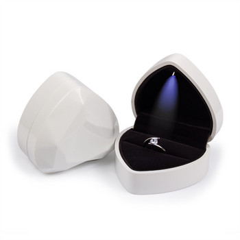 Δαχτυλίδι σε σχήμα καρδιάς LED κουτί δαχτυλιδιού φωτός Κολιέ Κρεμαστό Κουτί κοσμημάτων Πρόταση Δαχτυλίδι Κοσμήματα Επίδειξη Κουτί αποθήκευσης Δώρο γενεθλίων