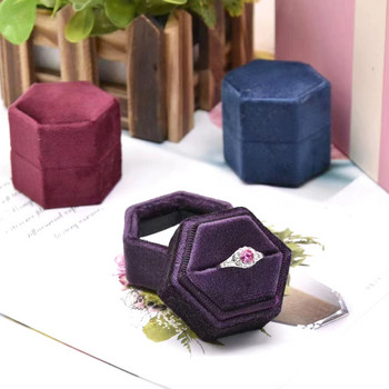 Шестоъгълна кадифена кутия за бижута с подвижен капак Кутия за пръстени с 3 отделения за сватбена церемония Кутия за показване на годежен пръстен