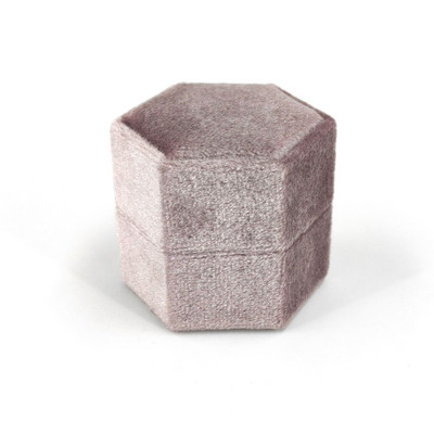 Εξάγωνο βελούδινο κοσμηματοπωλείο με αποσπώμενο καπάκι Κουτί δαχτυλιδιών 3 διαμερισμάτων για γαμήλια τελετή αρραβώνων Κιβώτιο προβολής