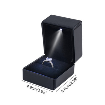 Подаръчна кутия за обеци с LED осветление Сватбен годежен пръстен Поставка за бижута