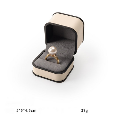 Ehtekarp kõrgekvaliteedilisest PU-nahast moodne ümmargune nurk, must äärega sõrmus kaelakee karbi klapiga ehtepakendite karbid äri jaoks