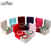 Peen elegantne beež/must samet ehtevitriin Luksuslik pulmakaelakee käevõru hoiustamiskorraldaja kinkekarp