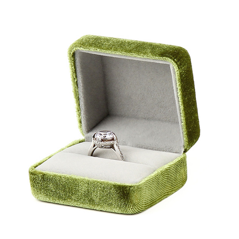 Uus ehtekarp tasuta kohandatud logoga mururoheline flanellist rauast ehtekarp ehete hoiukarp ehtepakendite kinkekarp