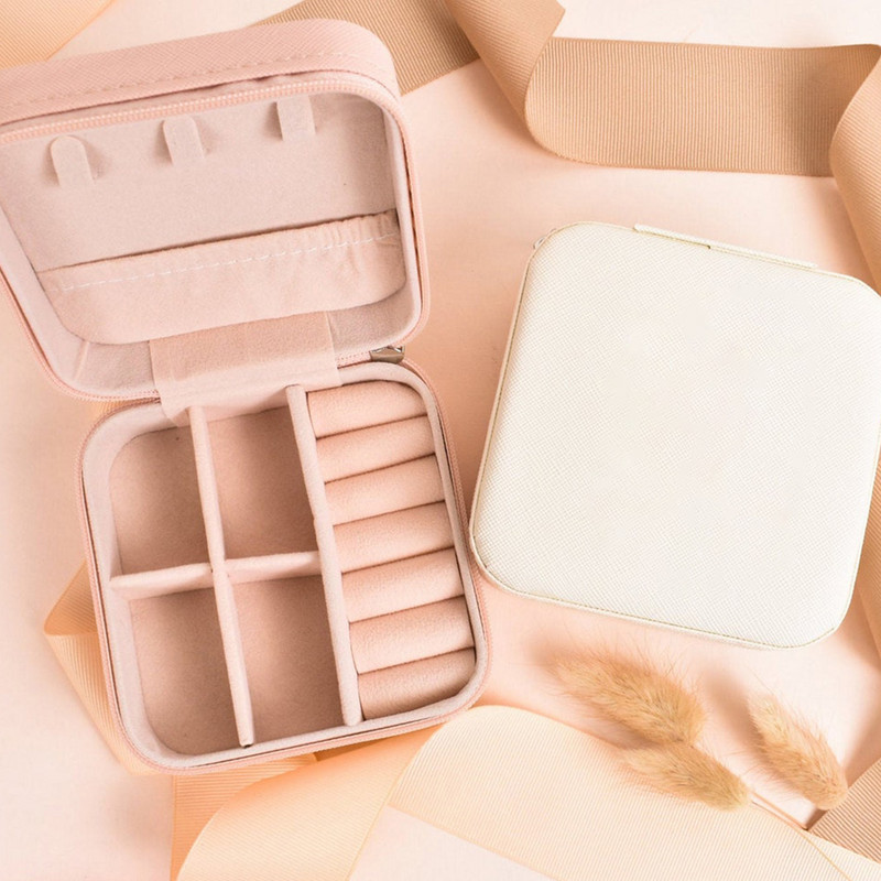 Teach Love Inspire Rainbow Teacher Naiste ehted Pakendikarp Kaelakee Korraldaja Kõrvarõngad Näidik Reisi kaasaskantavad karbid Kingitus