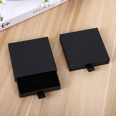 Sahtli ehtekarbi paber käepidemega pulmade või reiside jaoks Kaasaskantav sõrmus Kõrvarõngad Kaelakee Kingitused Pakend Korraldaja ümbris 1tk