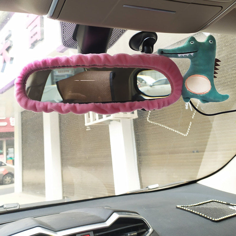 Armas multikas tahavaatepeegli kate Auto sisekujundus Naiste lihtsad plüüsitarbed Autotarvikud