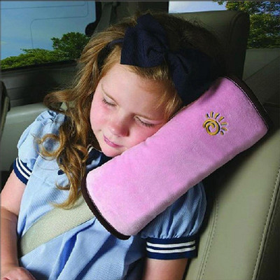 Аксесоари за интериора на автомобила Детски предпазен предпазен калъф за рамо Анимационен плюшен предпазен колан Капак Възглавница Бебешка кола Сладка възглавница