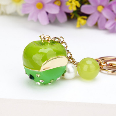 Creativ Strass Cadou de Crăciun în formă de măr Breloc interior mașină Geantă Femeie Pandantiv Metal Breloc Inel Decorare interioară