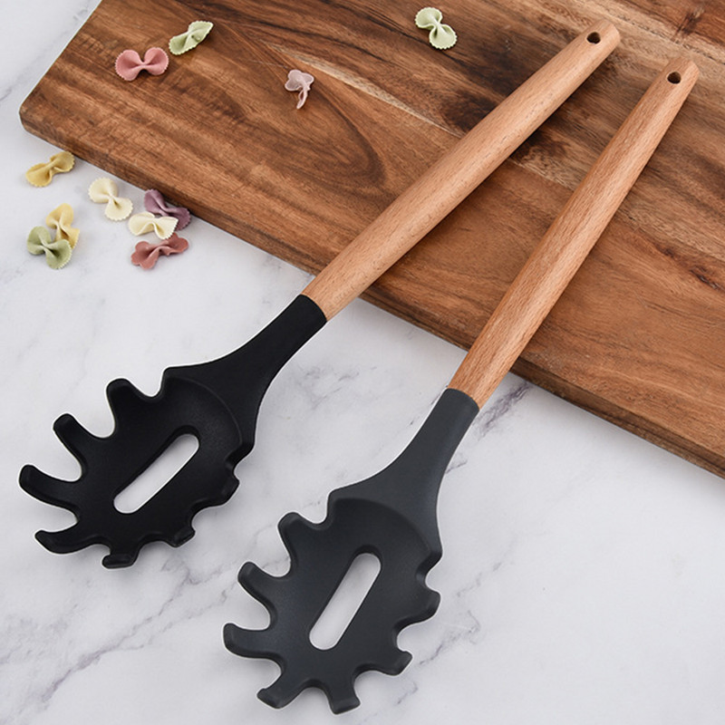2 vnt. patvarus makaronų šaukštas karščiui atsparus su dantimis kepimui medinės rankenos virtuvės reikmenys šakutės makaronų silikoninis serveris