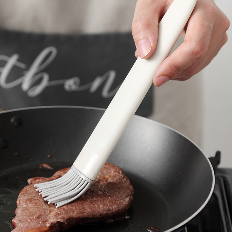 Onlycook 2 db Élelmiszer-minőségű szilikon ráncos kefék, magas hőmérsékletnek ellenálló hordozható barbeque BBQ sütőolaj eszközök