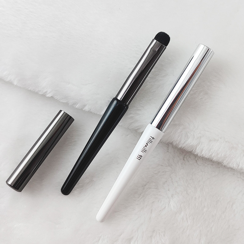 1tk Lipstick Blending meigipintslid Precision Eyeshadow meigipintsel Kuplikujuline väike kaasaskantav huulepintsel ümbrisega 931 sünteetiline ha