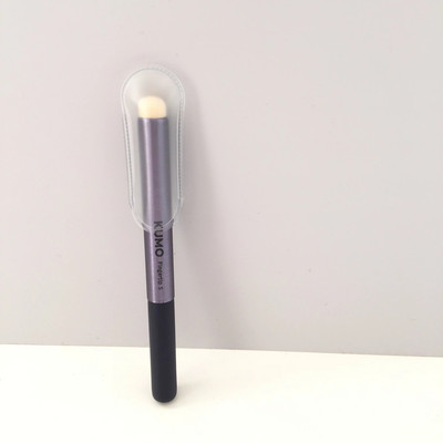 KUMO meigipintslid sõrmeotstega peitekreemipintsel Multifunktsionaalne kulmude huulehari huulepulk Matte Smudge meigipintsel kosmeetikavahend