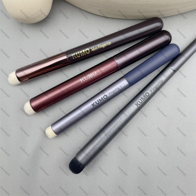 KUMO meigipintslid sõrmeotstega peitekreemipintsel Multifunktsionaalne kulmude huulehari huulepulk Matte Smudge meigipintsel kosmeetikavahend