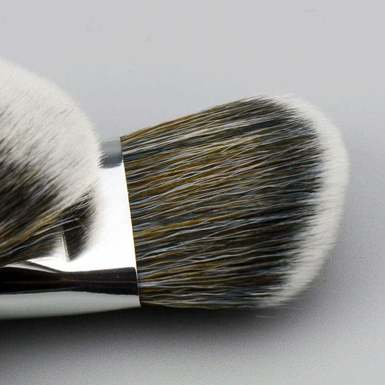 Foundation Brush Cream Meigipintsel kattega Sünteetilised Juuksed Näokontuuri peitepulber Pehme kiudvillane jumestuskosmeetiline