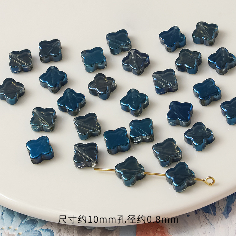 20 τμχ/παρτίδα Τετράφυλλο Τριφύλλι 10mm Αναμειγνύοντας Χρώμα Γυαλί Χαλαρές Χάντρες Γούρια για DIY Σκουλαρίκια/κολιέ/Αξεσουάρ κοσμημάτων