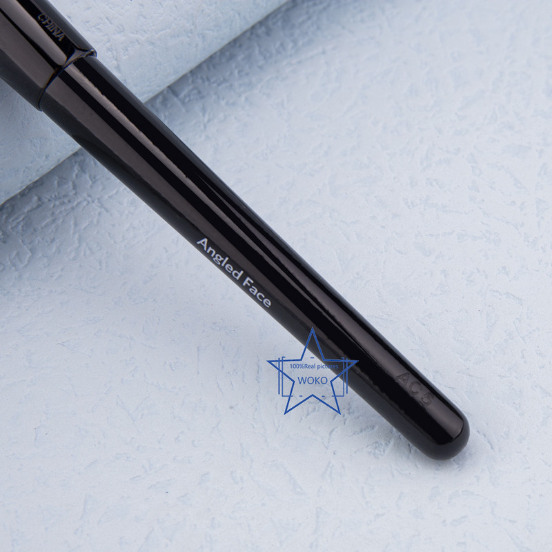 BB-nurkne põsepuna pintsel kreemjas põsepuna pintsel Vedelikud Kreemid Puudripulgad Meigitööriist Kvaliteetne kitsekarvade vedel põsepuna pintsel