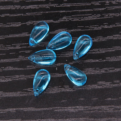 Mibrow 20 tk 7 * 14 mm veetilga klaashelmed, millel on auk, pisar, klaasist võluripats, ehete valmistamise tarvikute jaoks