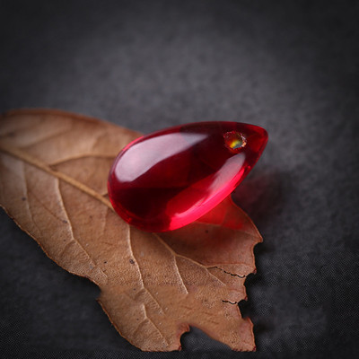 Mibrow 20 tk 7 * 14 mm veetilga klaashelmed, millel on auk, pisar, klaasist võluripats, ehete valmistamise tarvikute jaoks