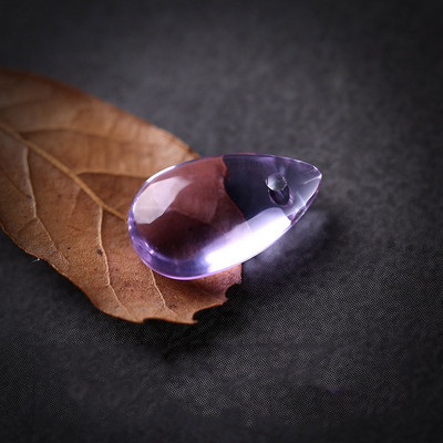 Mibrow 20 tk 7 * 14 mm veetilga klaashelmed, millel on auk, pisar, klaasist võluripats, ehete valmistamise tarvikute jaoks