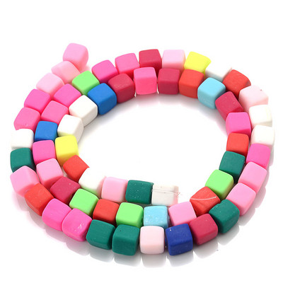 Ligikaudu 60 tk/kiud 6 mm kandilised savihelmed, laastud ketas lahtised vahetükid, käsitsi valmistatud Boho polümeerist helmed ehete valmistamiseks kaelakee jaoks