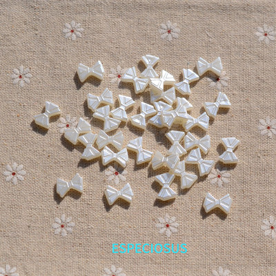 Beeži värvi akrüülõielised lahtised helmed armsad pärlid, väikesed lilled, vahetükk DIY ehete valmistamise osakonnad käevõru punutised tarvikud