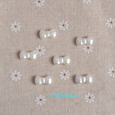 Beeži värvi akrüülõielised lahtised helmed armsad pärlid, väikesed lilled, vahetükk DIY ehete valmistamise osakonnad käevõru punutised tarvikud