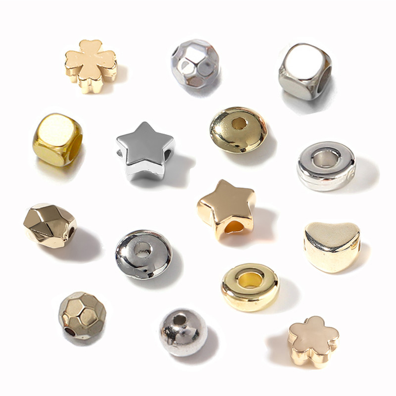 100–400 tk CCB võluhelmed ehete valmistamiseks Rataste helmeste lamedad ümmargused tähed, kuulmiskujulised helmed, isetehtud käevõrud, tarvikud