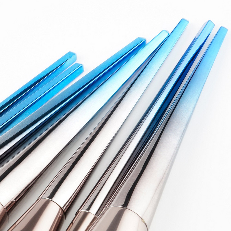 Meigipintslid Pincel De Maquiagem Kit Gradient Blue Pro plastikust käepide, pehme tihe sünteetiline jumestuskreem Meigikosmeetikavahendid