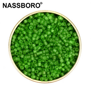 Kb.1000db 2 mm-es matt átlátszó cseh üveggyöngyök ékszerkészítéshez varázslatok Kralen magtávtartó laza gyöngyök barkácsolás kiegészítők