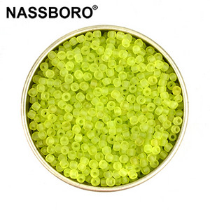 Kb.1000db 2 mm-es matt átlátszó cseh üveggyöngyök ékszerkészítéshez varázslatok Kralen magtávtartó laza gyöngyök barkácsolás kiegészítők