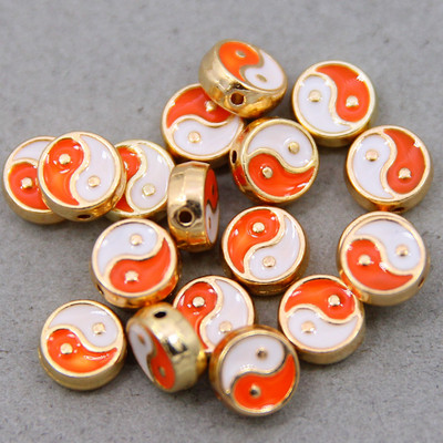 10tk 8mm Kahepoolne email Yin yang Vahetükk Lahtised helmed ehete valmistamiseks Käevõru kaelakee Kõrvarõngad Aksessuaarid