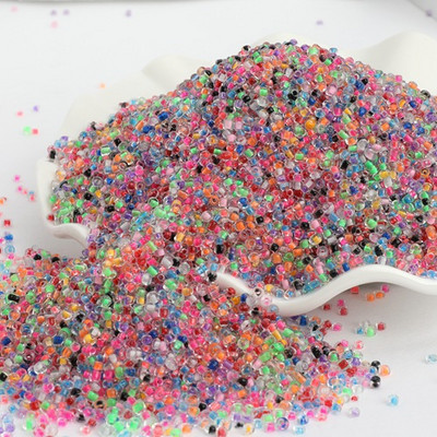 1000 τμχ/παρτίδα 2mm Διαφανή Εσωτερικά Χρώματα Τσέχικα Γυάλινες Χάντρες Κρυστάλλινα Σπόροι Στρογγυλές Τρύπες Χάντρες για DIY κοσμήματα που κατασκευάζουν χειροποίητα DIY