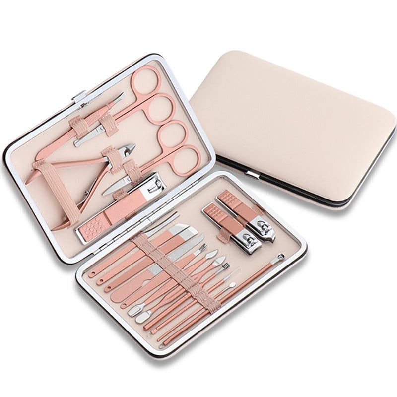 18 ks manikúrnych sád, pilníkov na nechty na pedikúru, koženého puzdra, klieštikov na nechty z nehrdzavejúcej ocele, nožníc na nechtovú kožičku, sady nožov na pedikúru