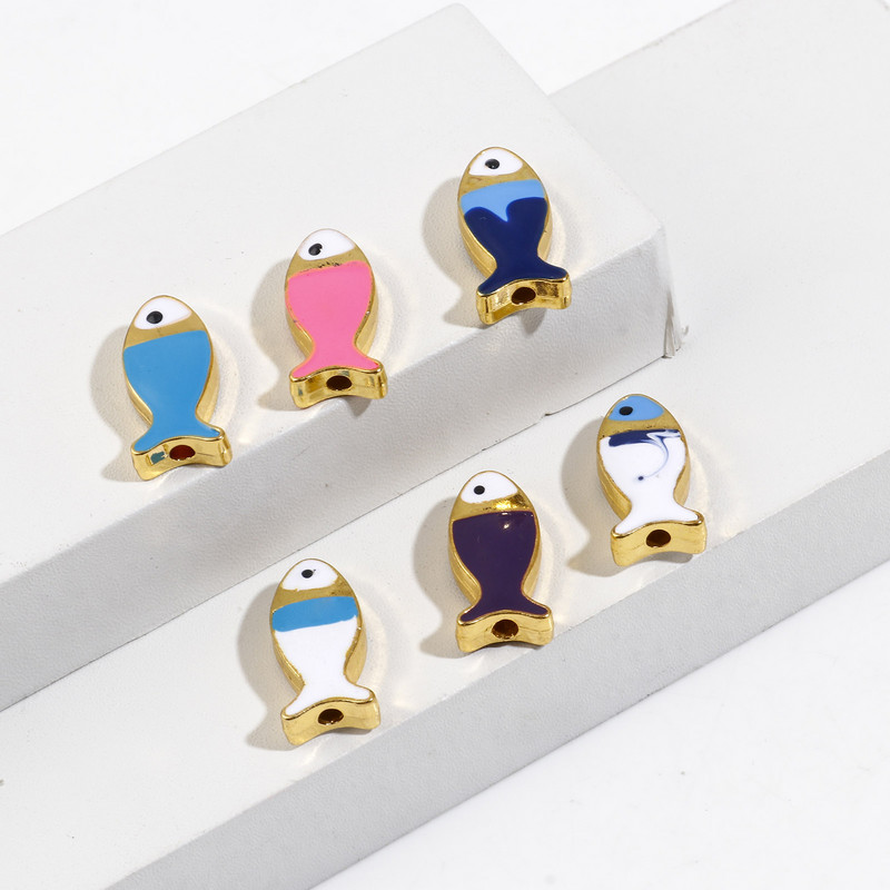 5 vnt Vandenyno papuošalų tarpiklio karoliukai Žuvies karoliukai Daugiaspalviai emalio aukso spalvos karoliukai Moterims „Pasidaryk pats“ papuošalų kūrimo karoliai, 17 mm x 8 mm