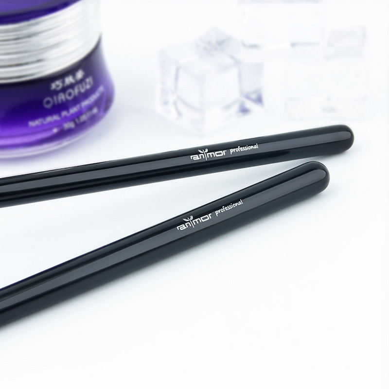 Anmor 1Pcs Angled Eyeshadow Brush Makeup Υψηλής ποιότητας Horse Hair Eye Shader Make Up Brush Eye Blending Tool Συστήνουμε