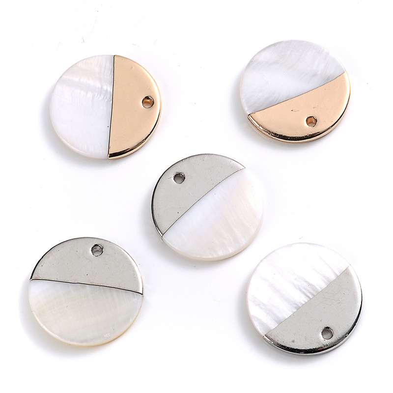 iYOE 20 mm lamedad ümmargused koorega amuletid kulla ja hõbeda värviga naturaalne koorega amulett kaelakee kõrvarõnga ripatsiga ehete leidmiseks