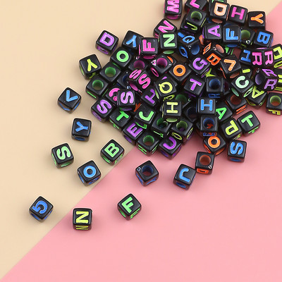 100 ruudukujulist kirjahelmest Akrüülist helendavad digitaalsed segavärvilised täringurõngad vaherõngad helmed ehted isetegemise käevõru kaelakee tarvikute valmistamiseks