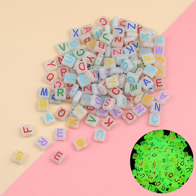 100 ruudukujulist kirjahelmest Akrüülist helendavad digitaalsed segavärvilised täringurõngad vaherõngad helmed ehted isetegemise käevõru kaelakee tarvikute valmistamiseks