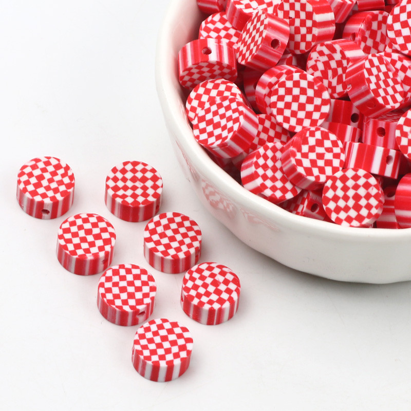 20/50/100 tk Punased ruudulised helmed lamedad ümmargused vahehelmed Polümeer-savist helmed ehete valmistamiseks isetehtud käevõru kaelakee tarvikud