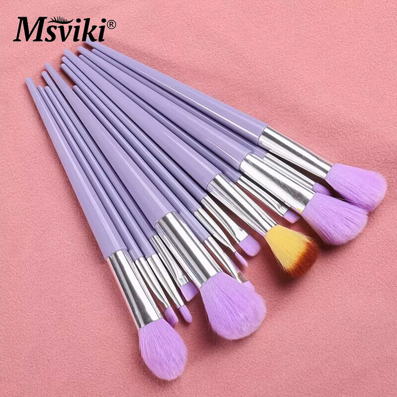 Pehmed naiste kosmeetikapintslitarvikute hulgimüük, 13 tk Kabuki segav jumestuskreem, lauvärv, meigipintslid, komplekt meigitööriistad