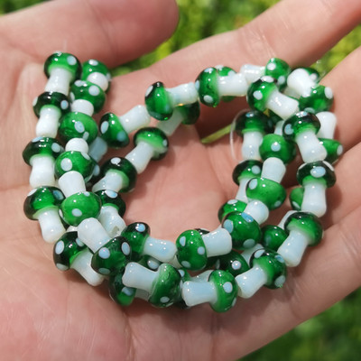 Didmeninė prekyba įvairiaspalvėmis grybų lempomis, stikliniais palaidais karoliukais, „pasidaryk pats“ papuošalų gamyba Rankų darbo apyrankių karolių priedai medžiaga