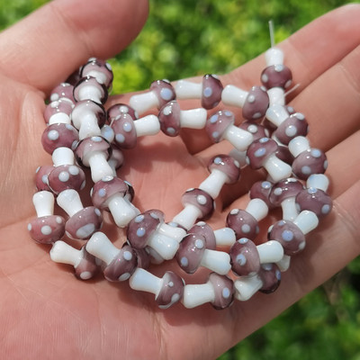 Didmeninė prekyba įvairiaspalvėmis grybų lempomis, stikliniais palaidais karoliukais, „pasidaryk pats“ papuošalų gamyba Rankų darbo apyrankių karolių priedai medžiaga